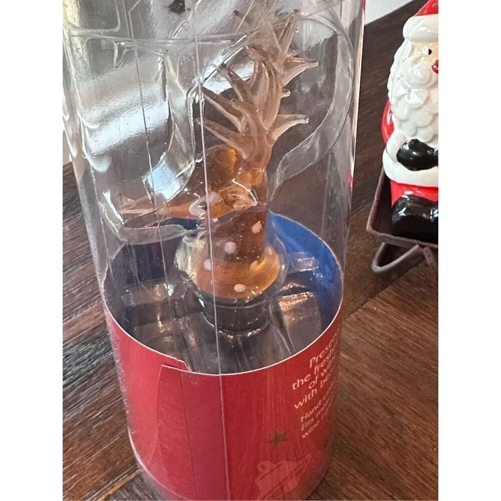 Assorted Christmas table decor